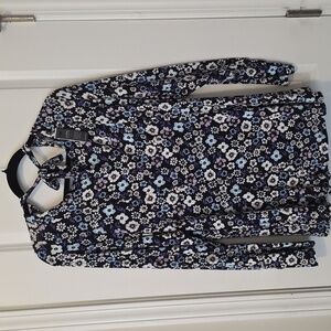 Lane Bryant Swing Collection  Floral Tie Neck Blouse  Size 14/16
